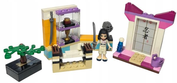 LEGO FRIENDS 41002 Emma’s Karate Lesson