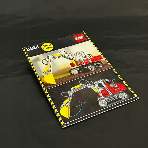 8851 LEGO Instructions