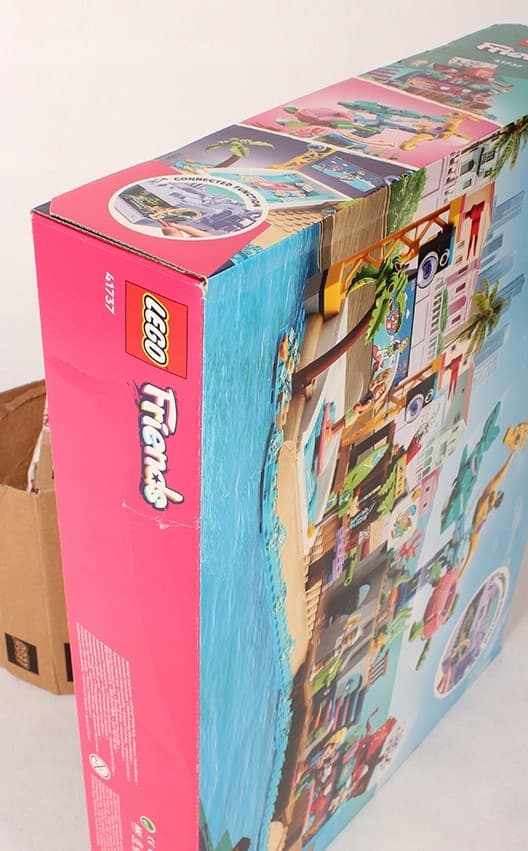 Lego Friends Beach Amusement Park Set 41737 (( dented box )))