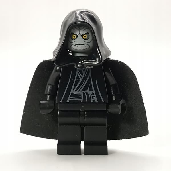 LEGO sw0210 Emperor Palpatine – Light Bluish Grey Head, Black Hands