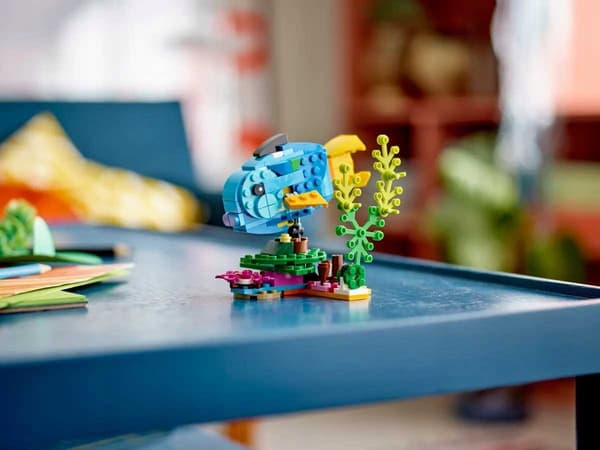 31136 - LEGO Creator - Exotic Parrot