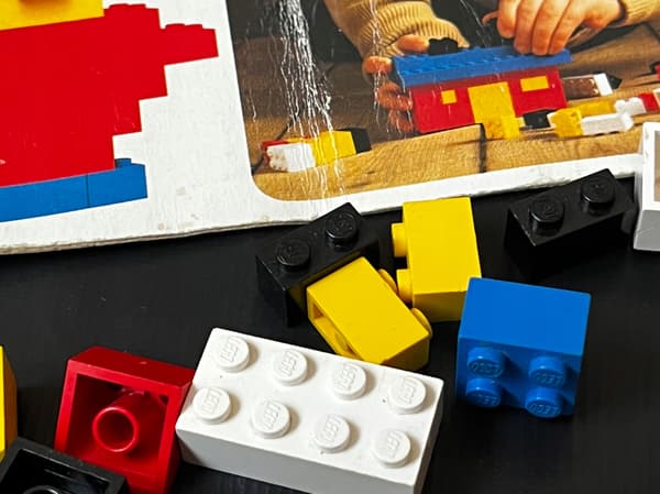 7-2 LEGO Universal Building Set