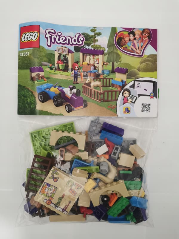LEGO Friends 41361 Mia’s Stable with Foals – SECOND-HAND, COMPLETE SET