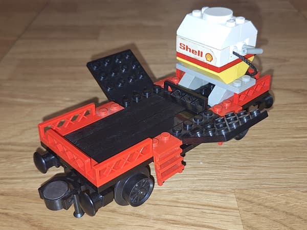 Lego 7735 carriage from the set. 12V train set.