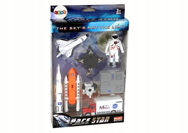 SPACE FIGURINE SET – ROCKET, ASTRONAUT, ROVER, CAR – 8 PIECES