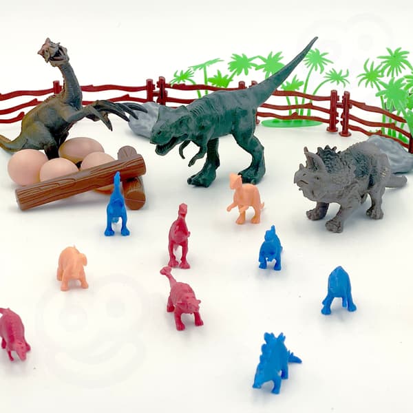 DINOSAUR FIGURINE SET