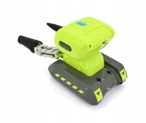 REMOTE-CONTROLLED ROBOT WITH ARMS, OPERATED BY AN INTERACTIVE R/C REMOTE CONTROL