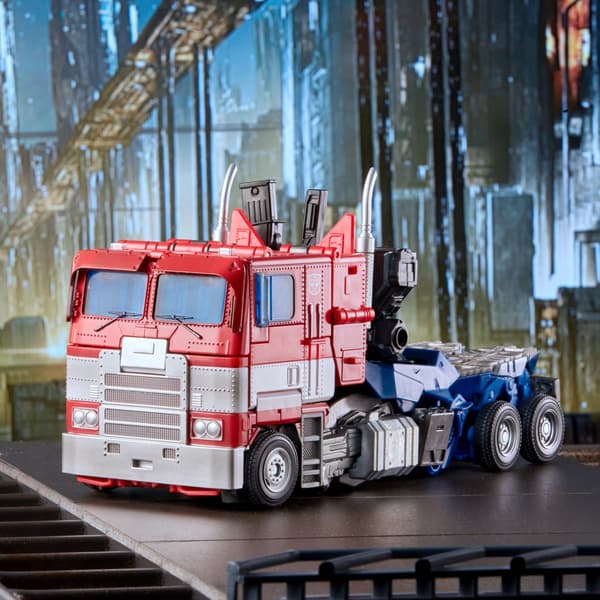 Transformers: Optimus Prime MPM12 Masterpiece Movie