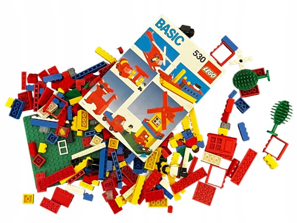530 LEGO Universal Building Set