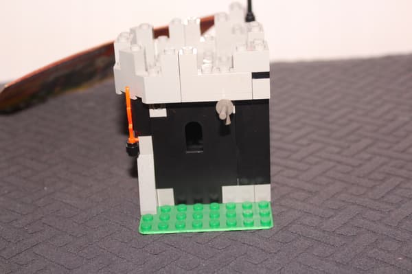 LEGO CASTLE 6036 INSTRUCTIONS: Skeleton Surprise SET