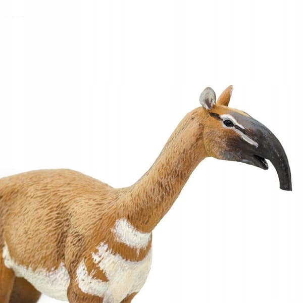 Safari Ltd – Makrauchenia Dinosaur Figure – 100127