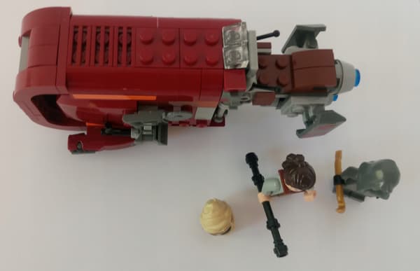 LEGO Star Wars: 75099 – Rey’s Speeder