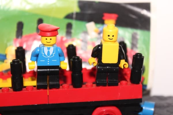 LEGO CITY TOWN TRAIN 166 INSTRUCTION SET with Flat Wagon instructions