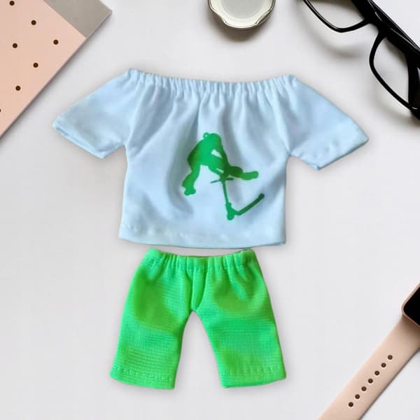 Finger Tops and Trousers, Mini-Size Finger Interactive with Mini-Size Green