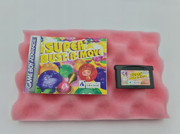 GAME BOY ADVANCE SUPER BUST A MOVE