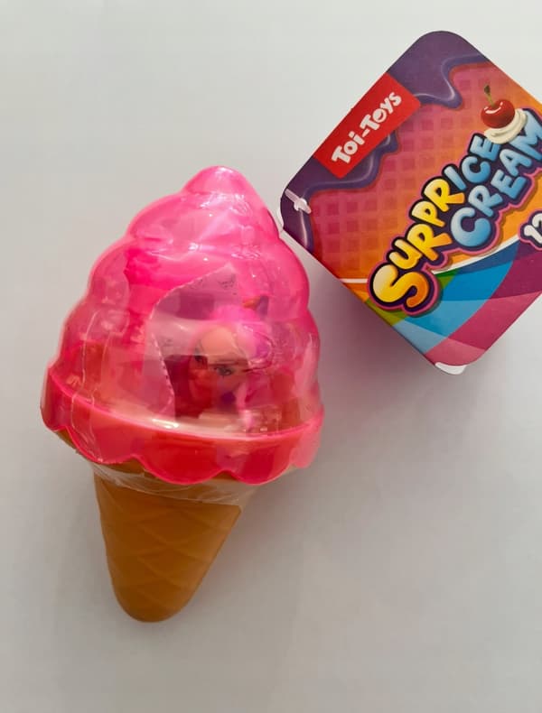 Doll in the ice – surprise ice – blue