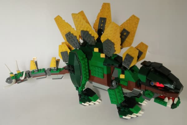 LEGO Creator 3-in-1: 4998 – Stegosaurus