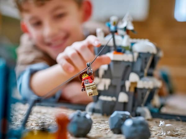 LEGO City 60470 Arctic Explorers’ Polar Express