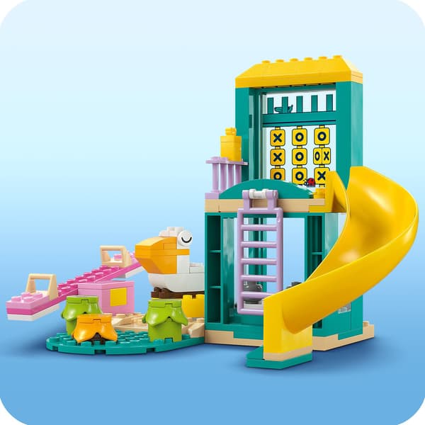 LEGO Bluey 11201 Blue and Patch at the Children’s Playground