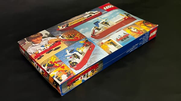 4025 LEGO Fire Engine