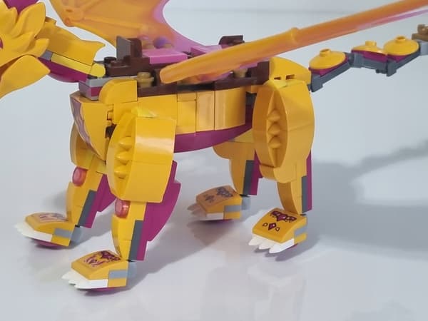 LEGO 41175 Elves: The Dragon from Dragon’s Lava Cave – set components