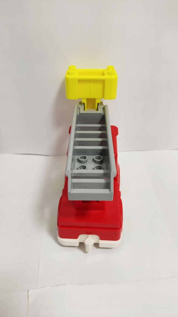 Lego Duplo fire engine with ladder