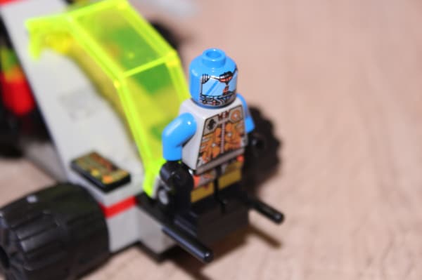 LEGO SPACE CLASSIC UFO 6829 SET