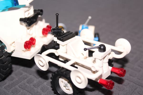 LEGO SPACE CLASSIC 6885 Saturn Base Main Team Set
