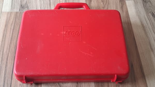 Unique Lego brick case from 1974 – 789-2, tray04, case16.