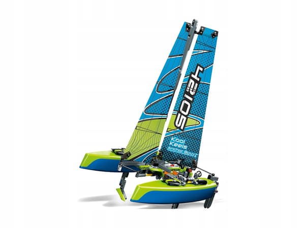 LEGO Technic – 42105 Catamaran – New