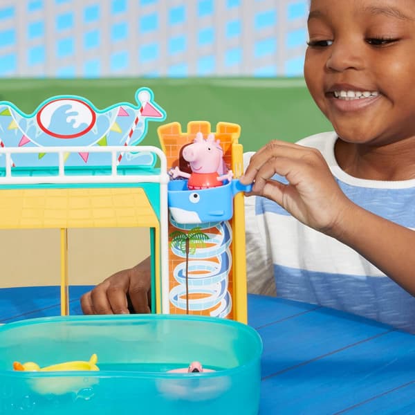 HASBRO Peppa Pig Peppa’s Water Park Set