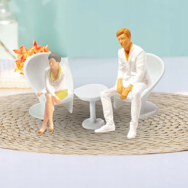 Diorama, models, hand-drawn, desk, chairs, 1/64 scale