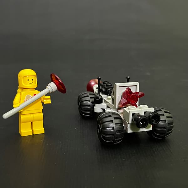 6826 LEGO Crater Rover