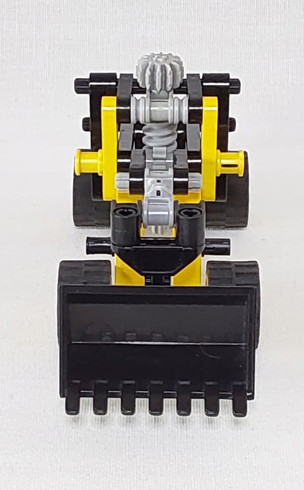 LEGO 8418 TECHNIC MINI LOADER – A UNIQUE PIECE FROM 2005