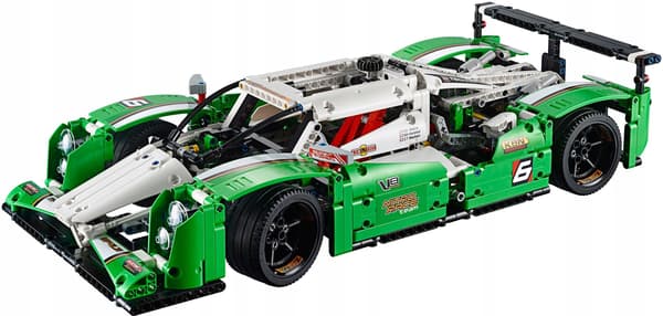 LEGO Technic 2-in-1 Super-Fast Race Car Set 42039
