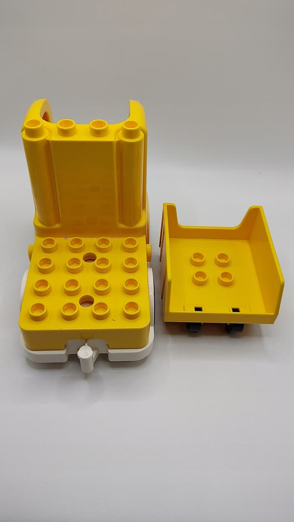 Lego Duplo tipper lorry building blocks