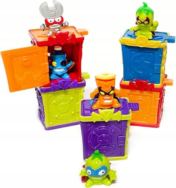 SUPERTHINGS SuperZings figurine set: Battlepack LEGENDS + 2 vehicles