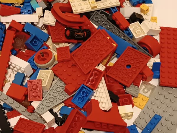 Lego bricks – Set / Various / Assorted