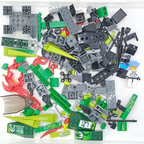 LEGO Exo-Force 8114 Chameleon Hunter