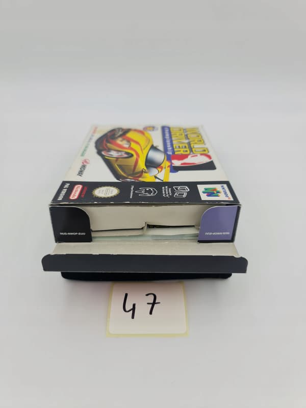 NINTENDO 64 WORLD DRIVER CHAMPIONSHIP CARDBOARD BOX