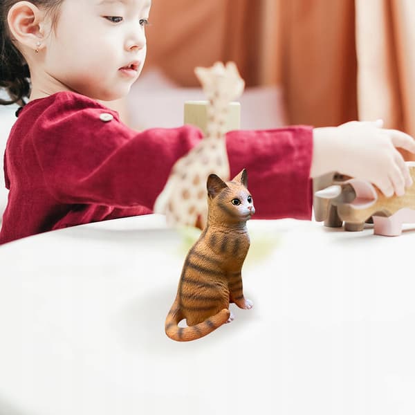 A PRECISE PLASTIC MODEL OF A CAT – A DECORATIVE ITEM AND EDUCATIONAL TOY