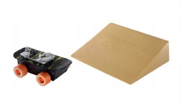 TURTLES FIGURINE + SKATEBOARD 94051