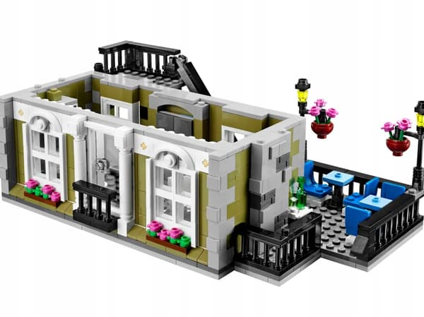 LEGO Creator Expert 10243 Parisian Restaurant Set