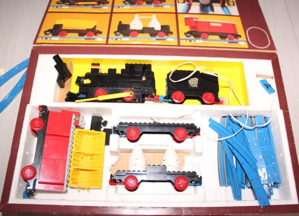 LEGO CITY TOWN TRAIN 725 BOX INSTRUCTIONS 12V Freight Train and Track