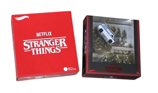 Hot Wheels Stranger Things 10th Anniversary '83 Chevy Van Netflix