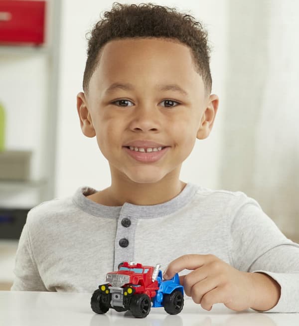 Transformers Rescue Bots Optimus Prime figurine
