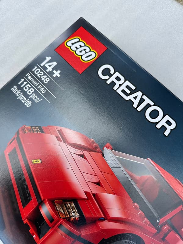 LEGO Creator Expert 10248 Ferrari F40 – DESCRIPTION