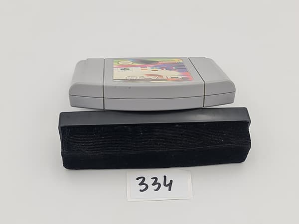 NINTENDO 64 FIFA 98