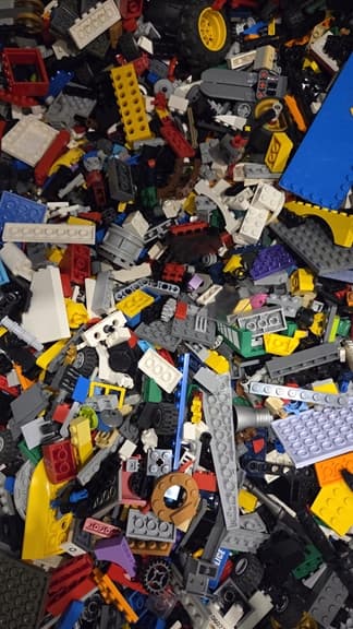 Assorted LEGO Bricks – 1kg