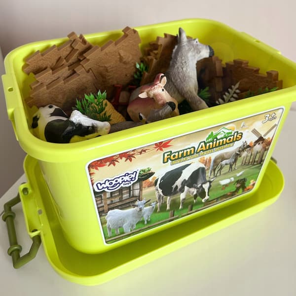 Farm Figurines Set + Storage Box, 57 pieces